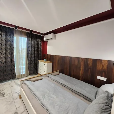 Luxury Continental Two *