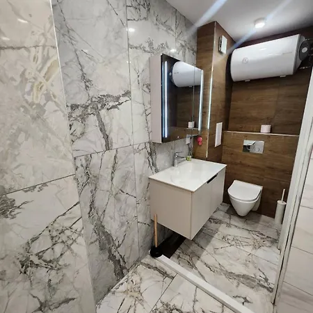 Luxury Continental Two 索菲亞