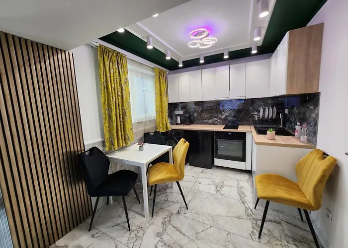 Luxury Continental Two דירה