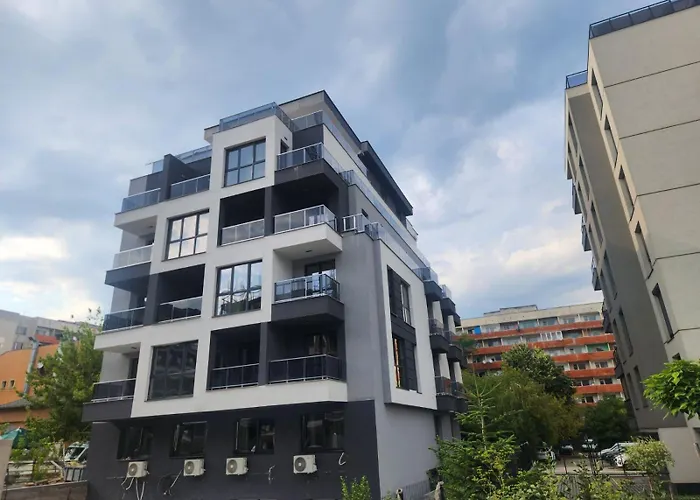 Luxury Continental Two דירה *