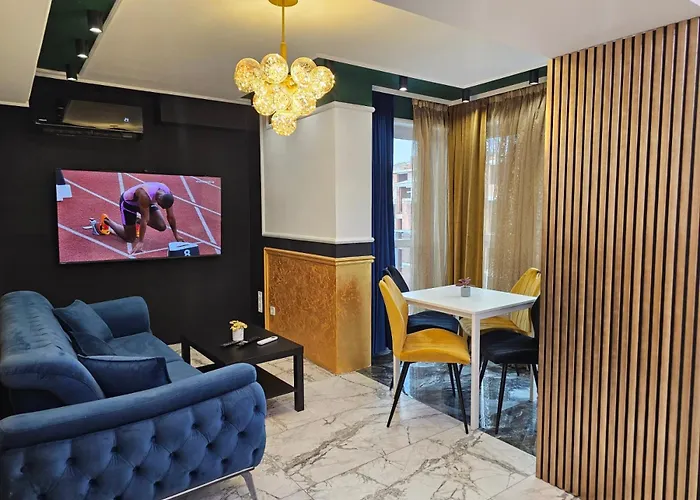 Luxury Continental Two דירה *